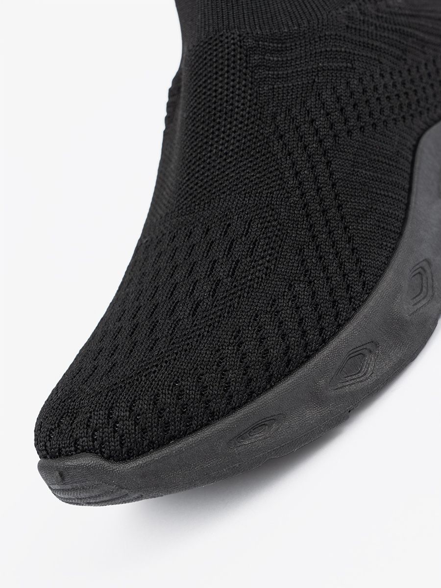 Black Sneakers LIBERO