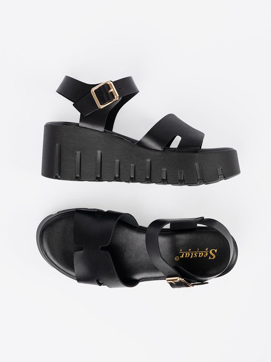 Black High Platform Sandals