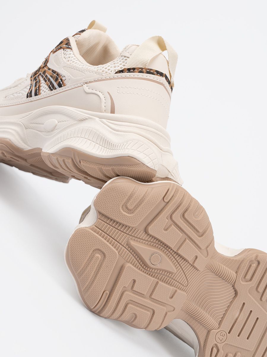 Sneakers with Thick Sole in Leopard Print