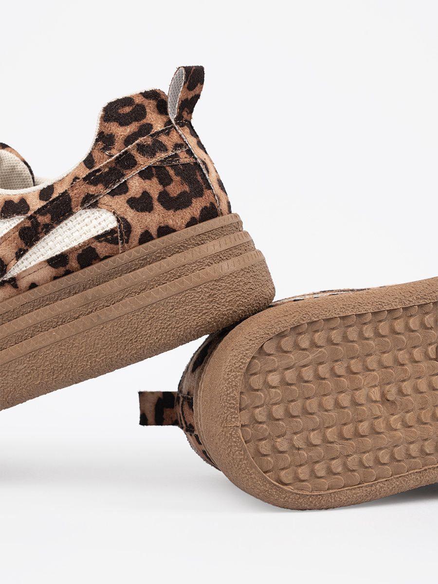 Women's Sneakers in Leopard Print
