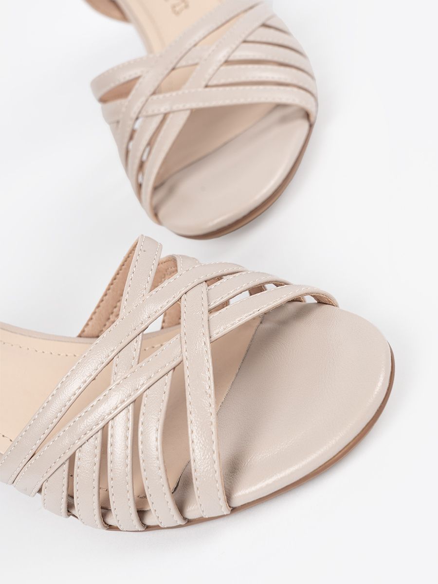 Elegant Beige Sandals by Sergio Leone