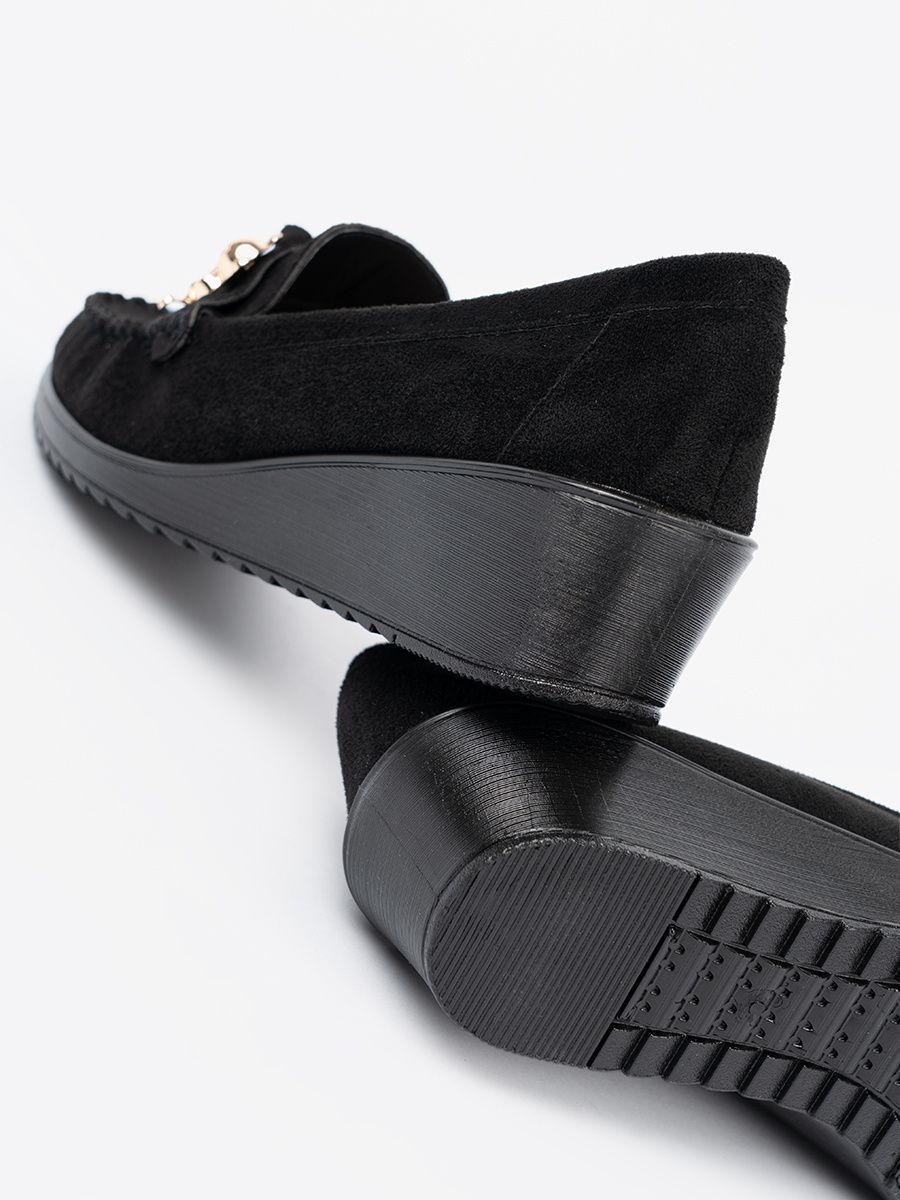 Black Suede Loafers with Decorative Bear