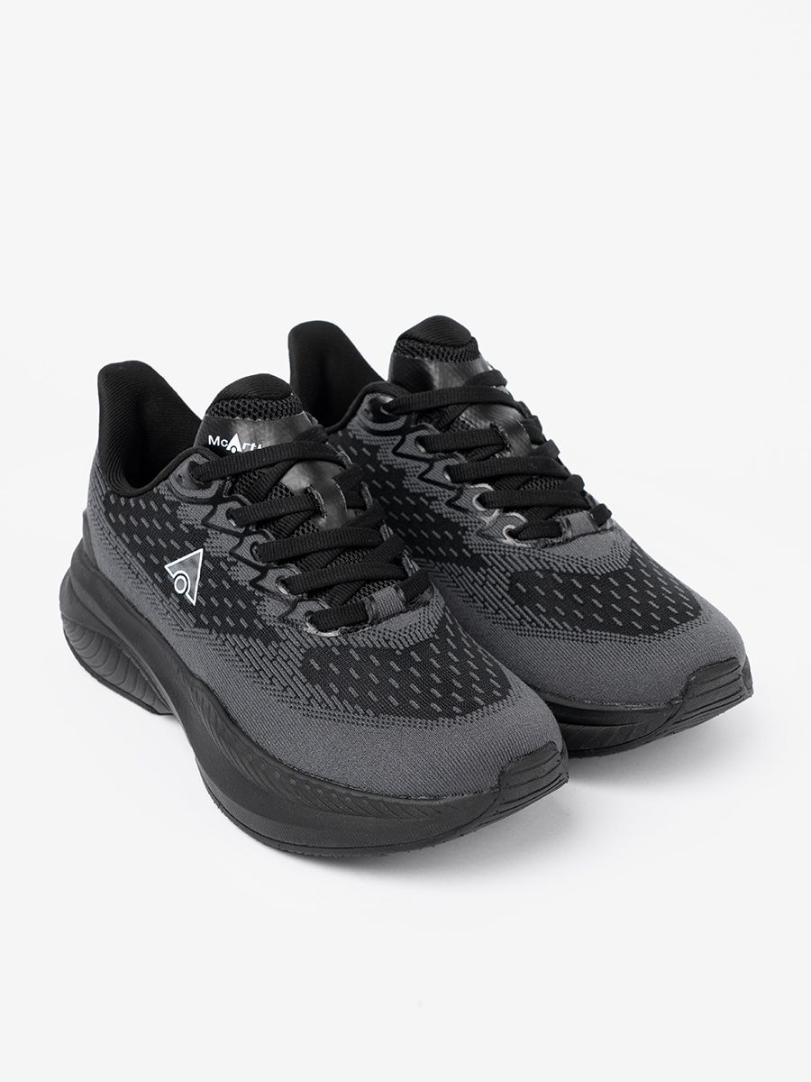 Lightweight Black Sneakers with Breathable Upper McArthur