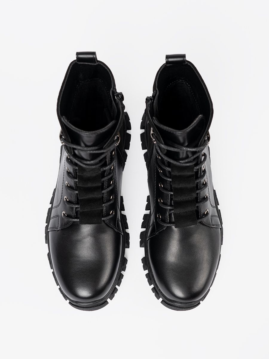 Black Ankle Boots with Chunky Sole and Zipper