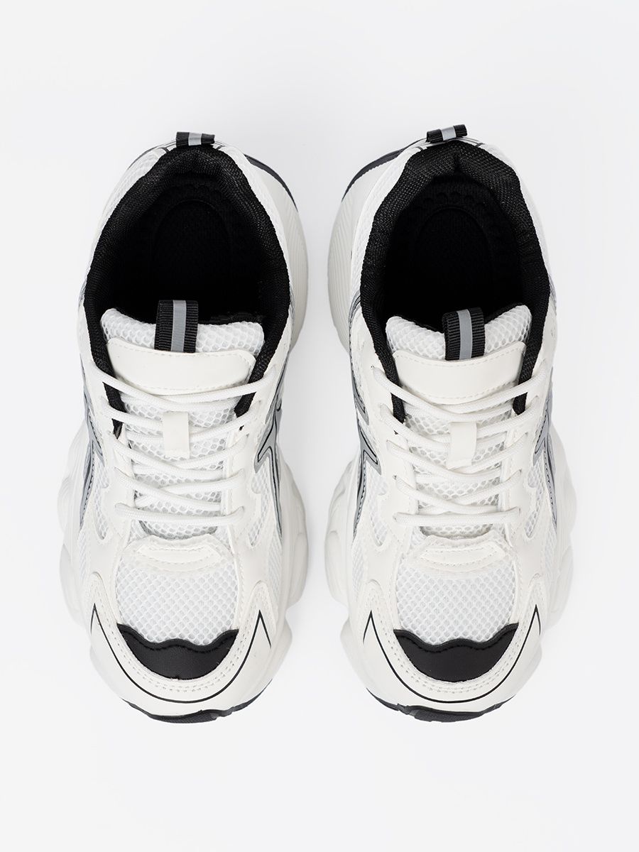 Black and White Comfortable Sneakers with Mesh
