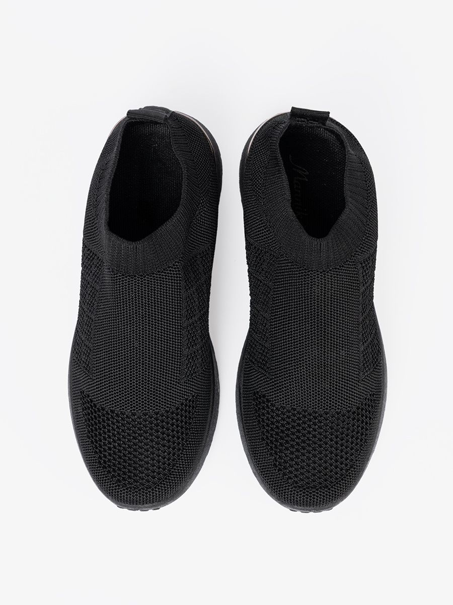 Black Sporty Slip-On Sneakers with Mesh Upper