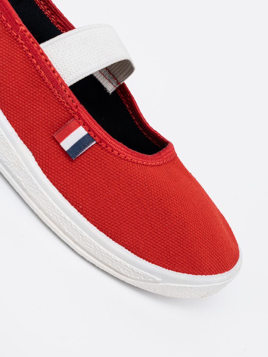 Light Red Shoes with Elastic Strap