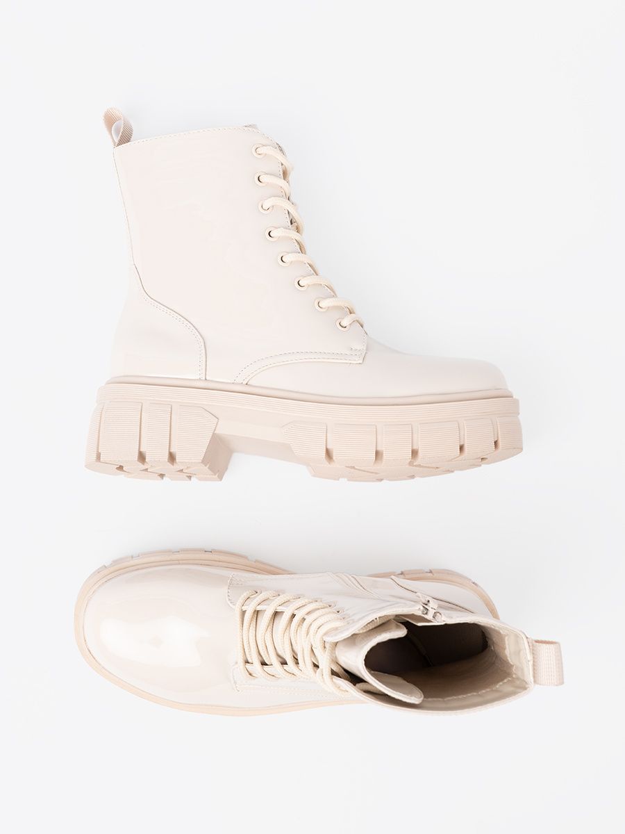 Stylish Patent Ankle Boots in Light Beige