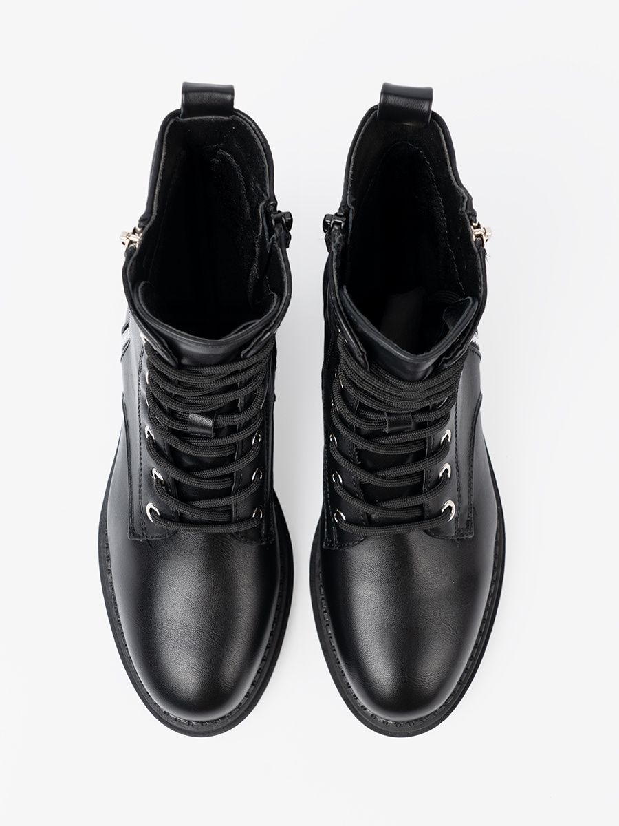 Stylish Black Workers with Metal Detail