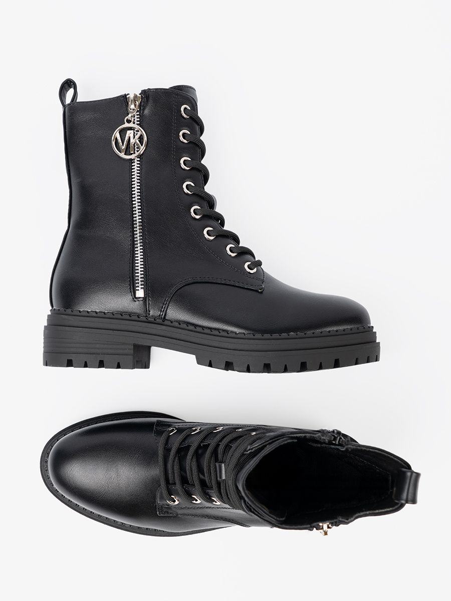 Stylish Black Workers with Metal Detail