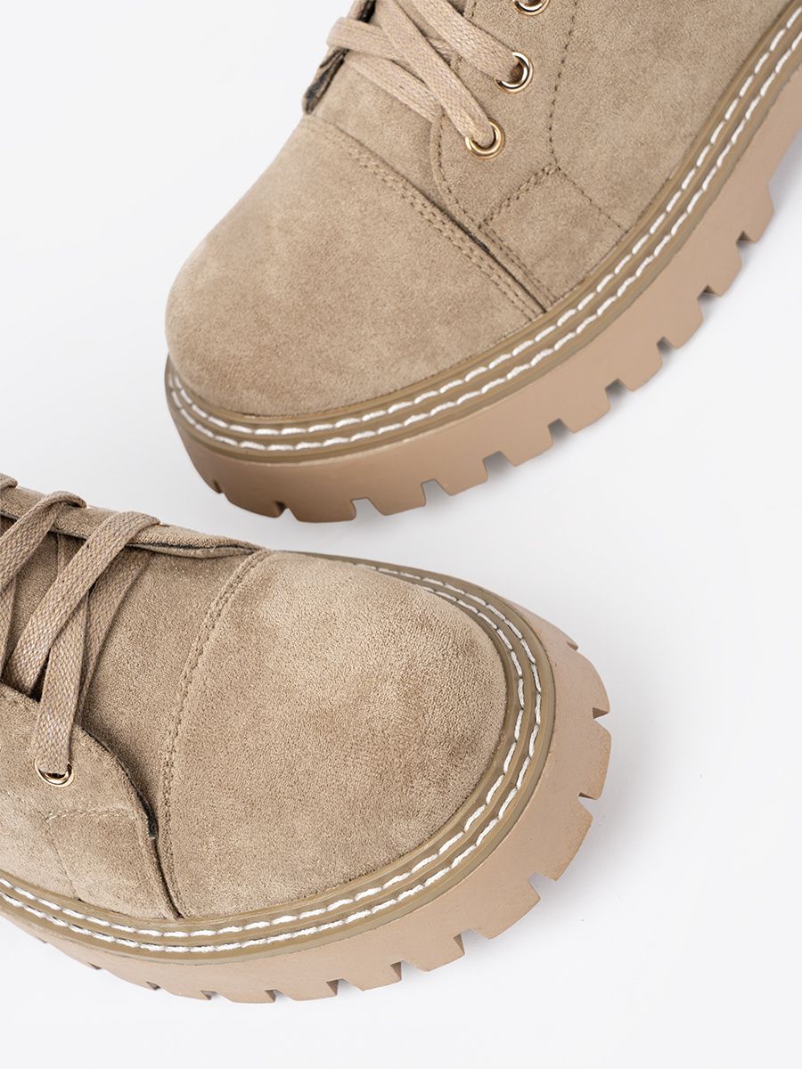 Beige Ankle Boots with Heart and Thick Sole