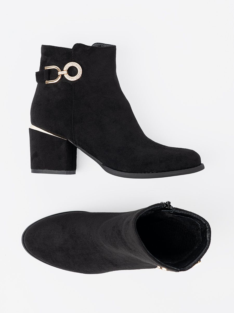 Black Ankle Boots with Elegant Buckle