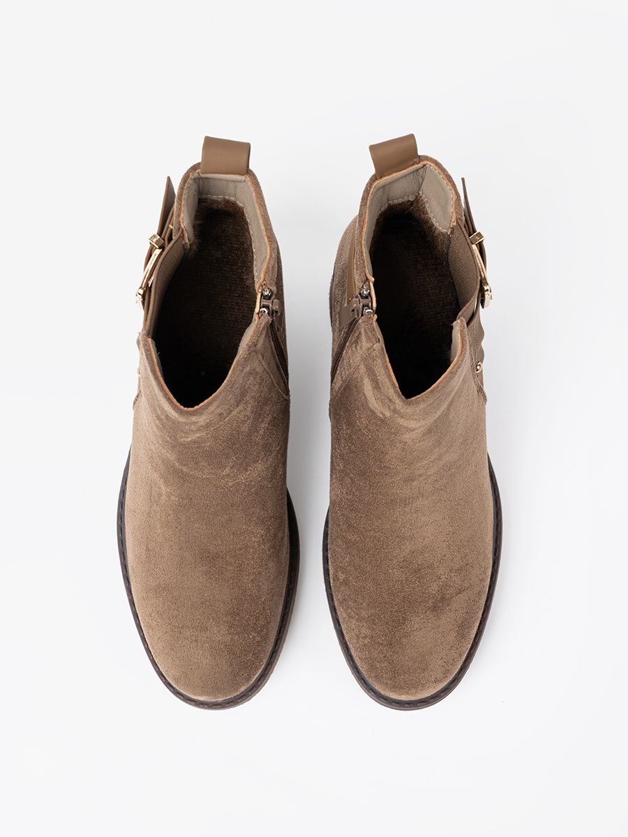 Stylish Beige Ankle Boots with Comfortable Heel