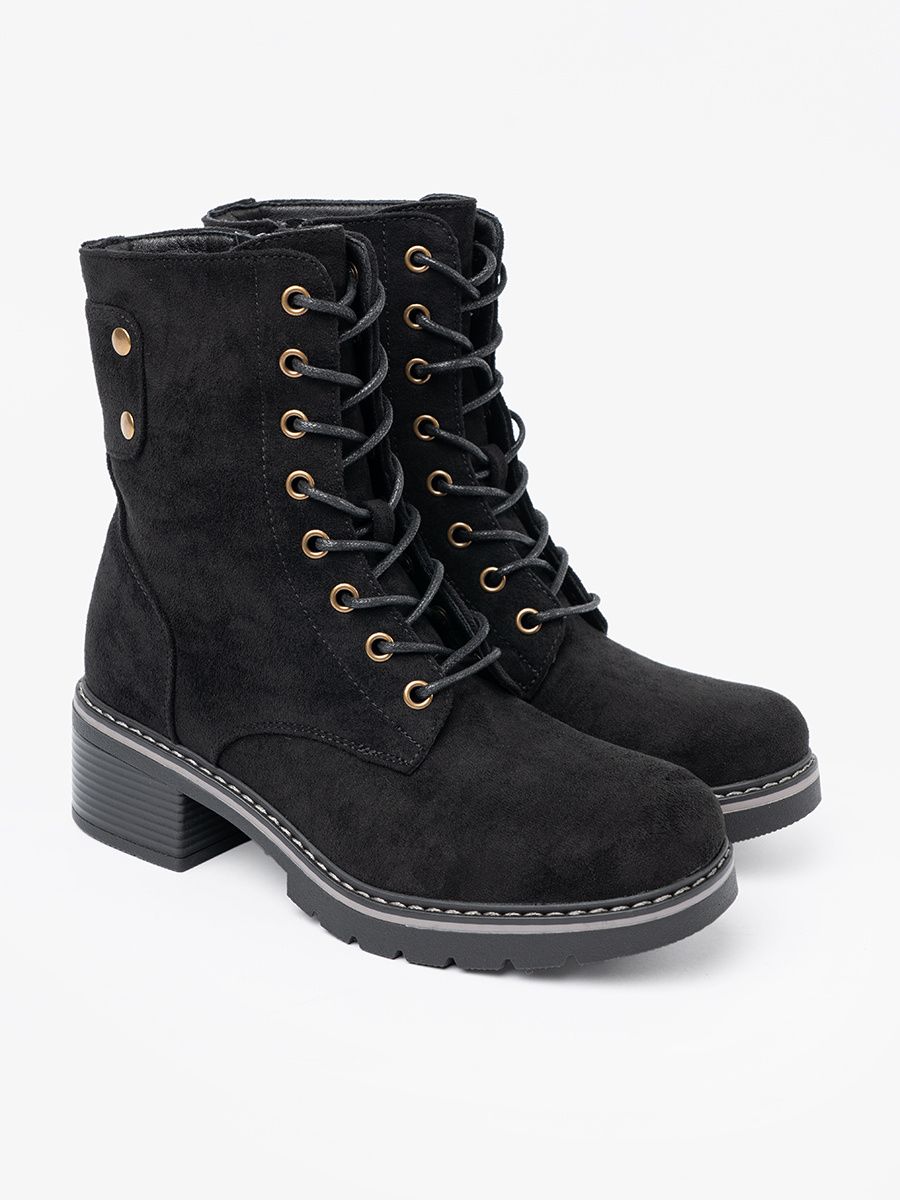 Black Lace-Up Ankle Boots with Thick Sole