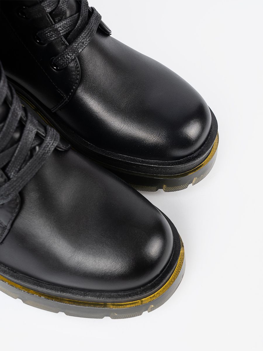 Classic Black Knee-High Boots with Lacing and Zipper