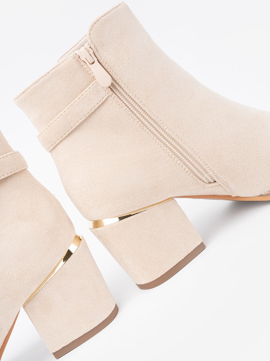 Light Beige Ankle Boots with Block Heel and Decorative Buckle