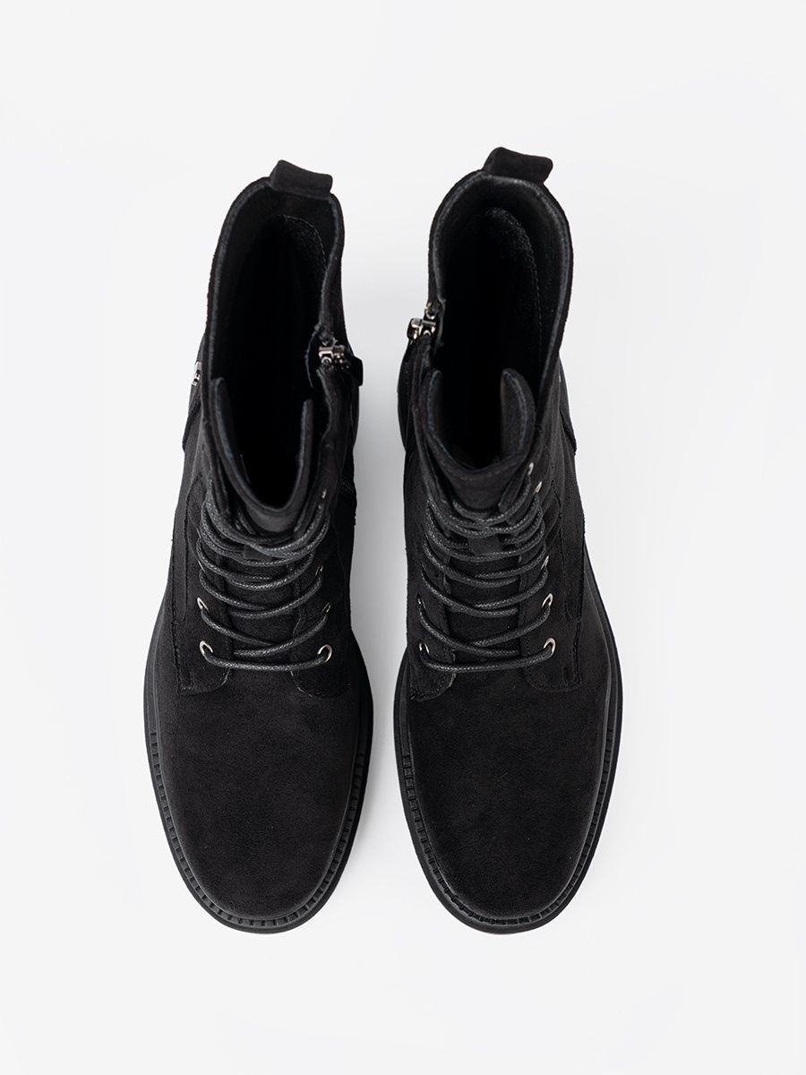 Black Lace-Up Workers on Chunky Sole