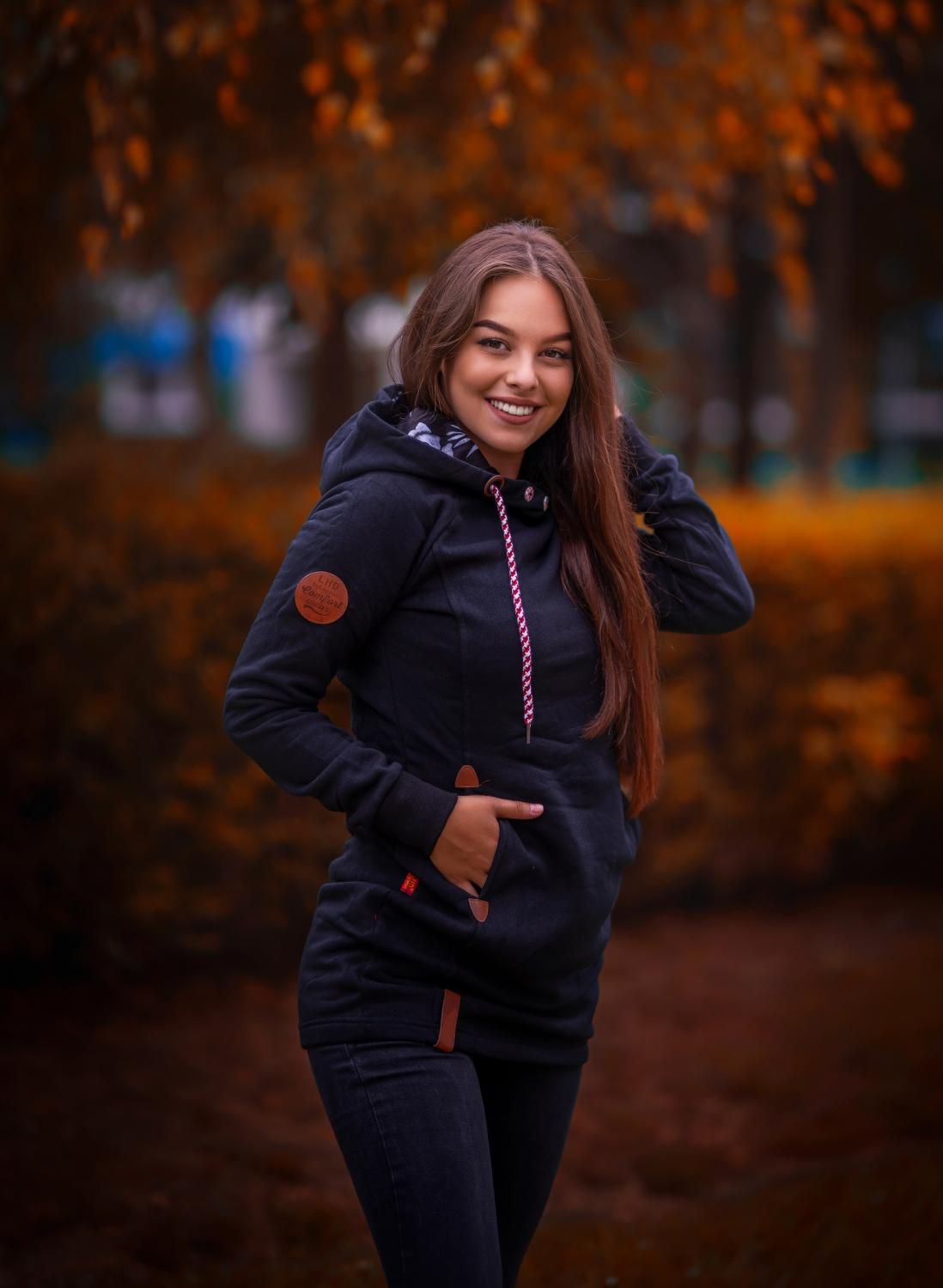 Sweatshirt dress with hoodie black