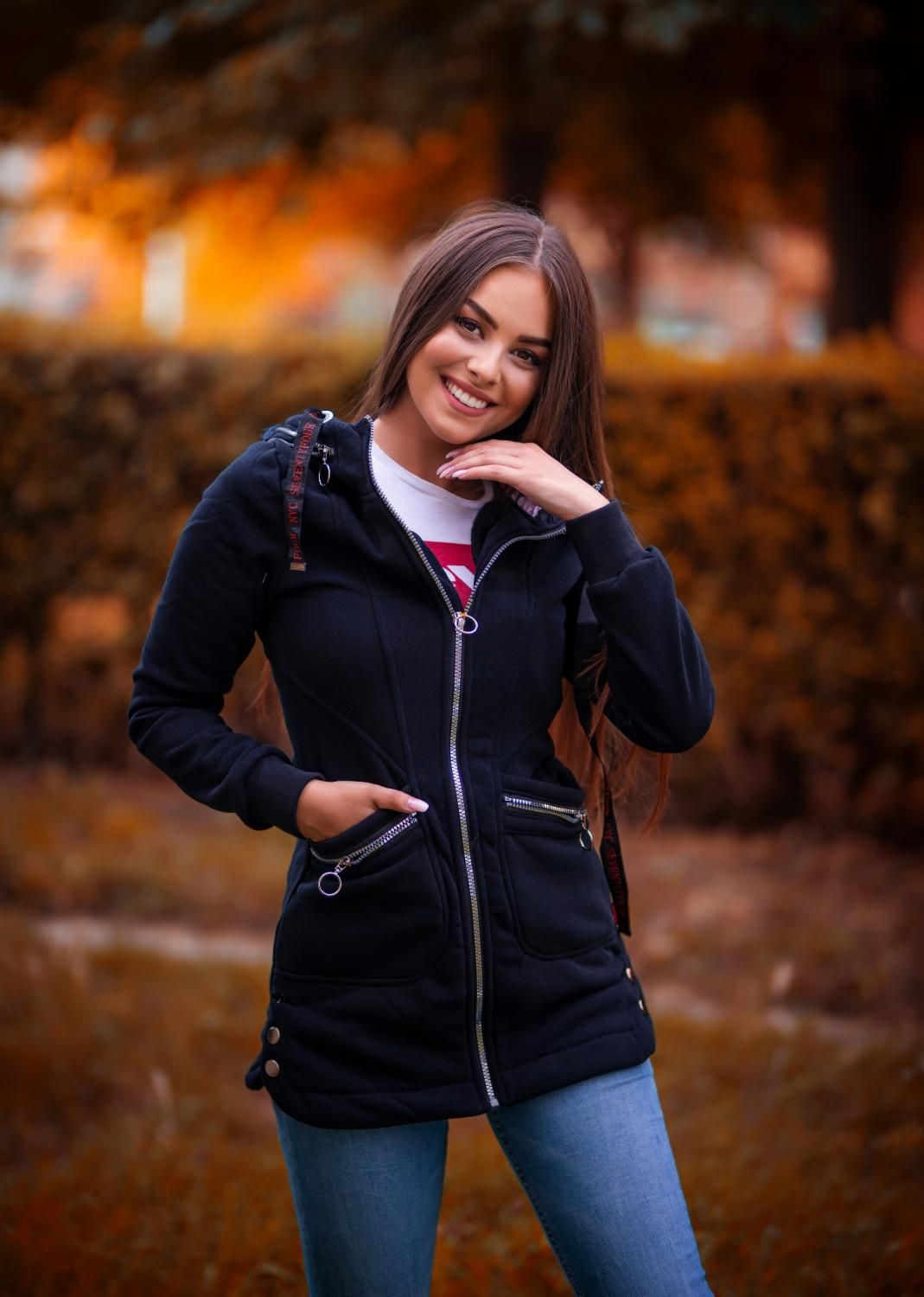 Cozy Black Elongated Sweatshirt Jacket