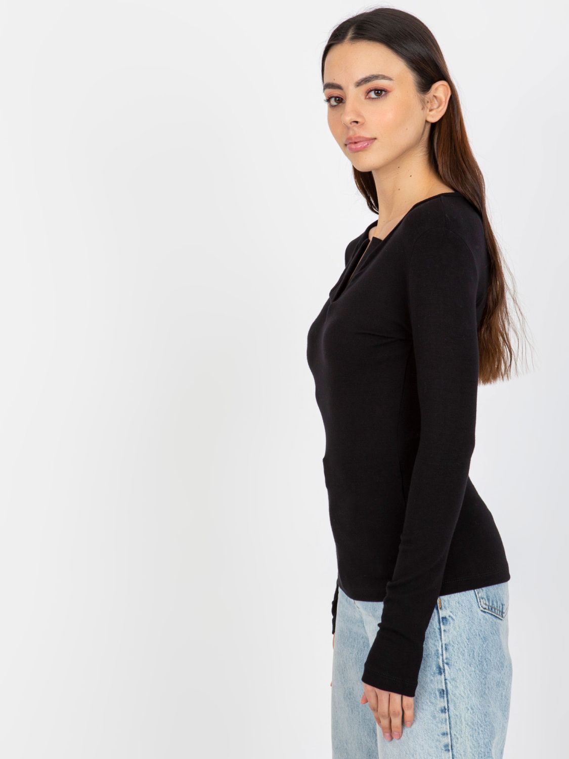 Black Blouse Made of Viscose for Everyday Wear