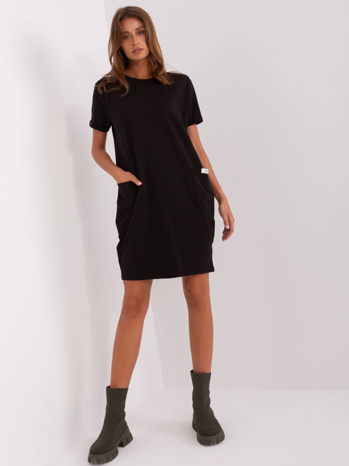 Black Basic Dress with Short Sleeves