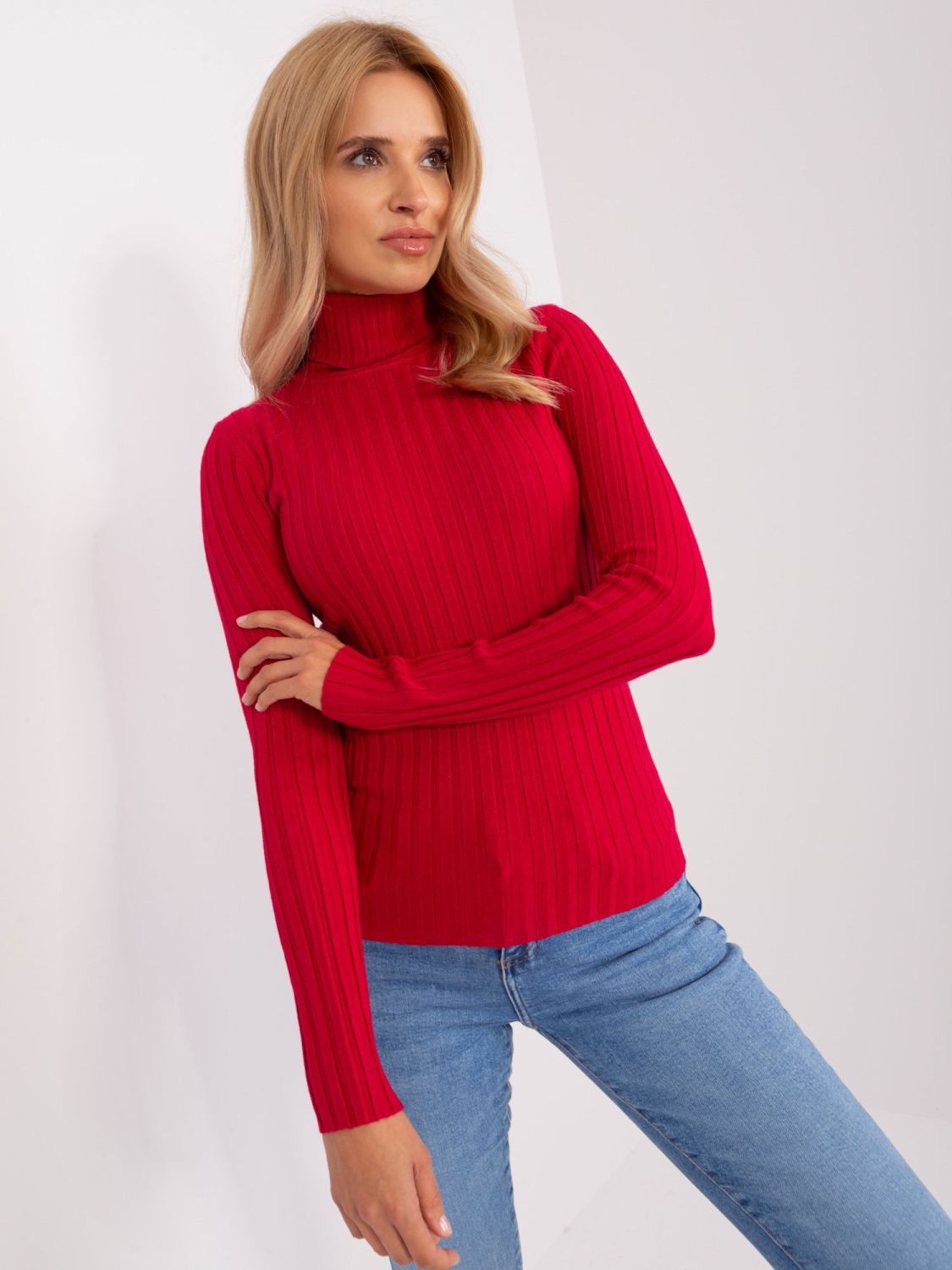 Red Women's Sweater with Turtleneck Made of Viscose