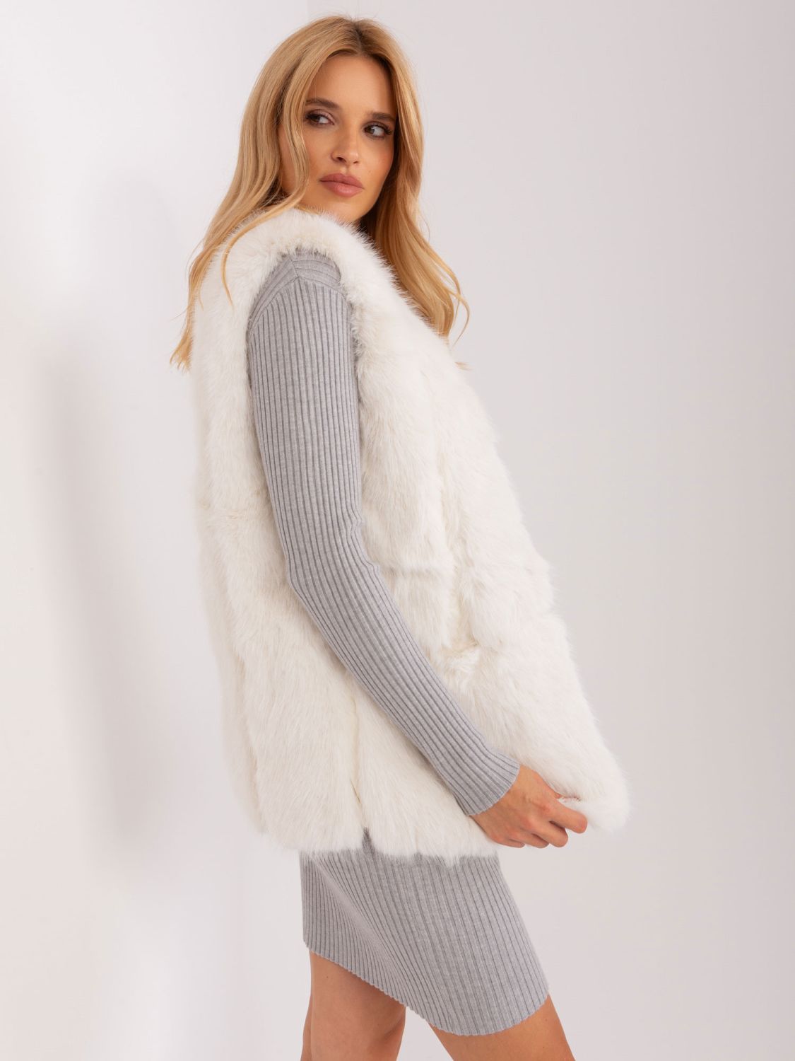 Ecru Women's Fur Vest