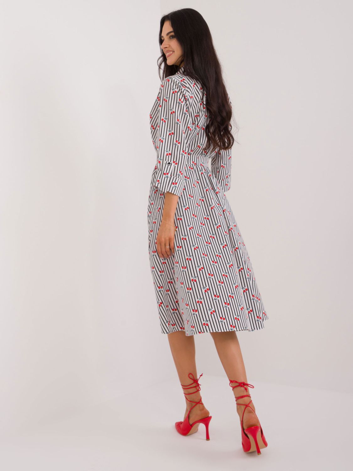 Elegant Flared Dress with 3/4 Sleeves