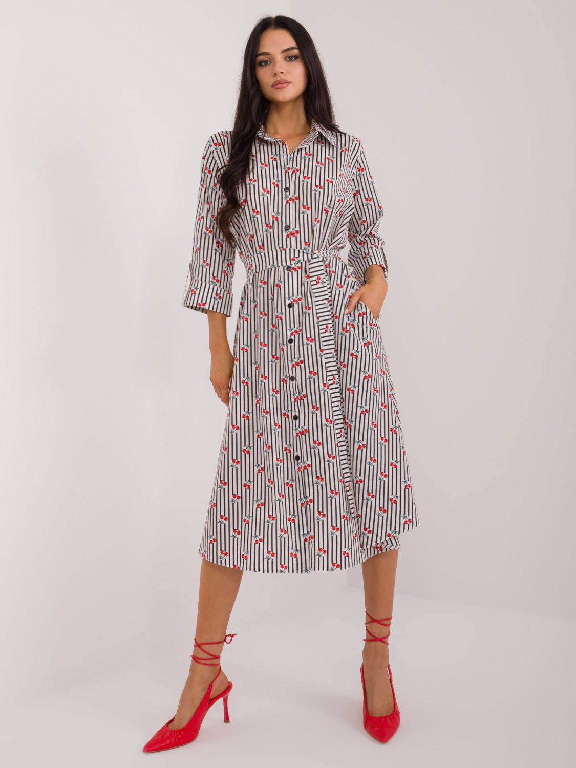 Elegant Flared Dress with 3/4 Sleeves