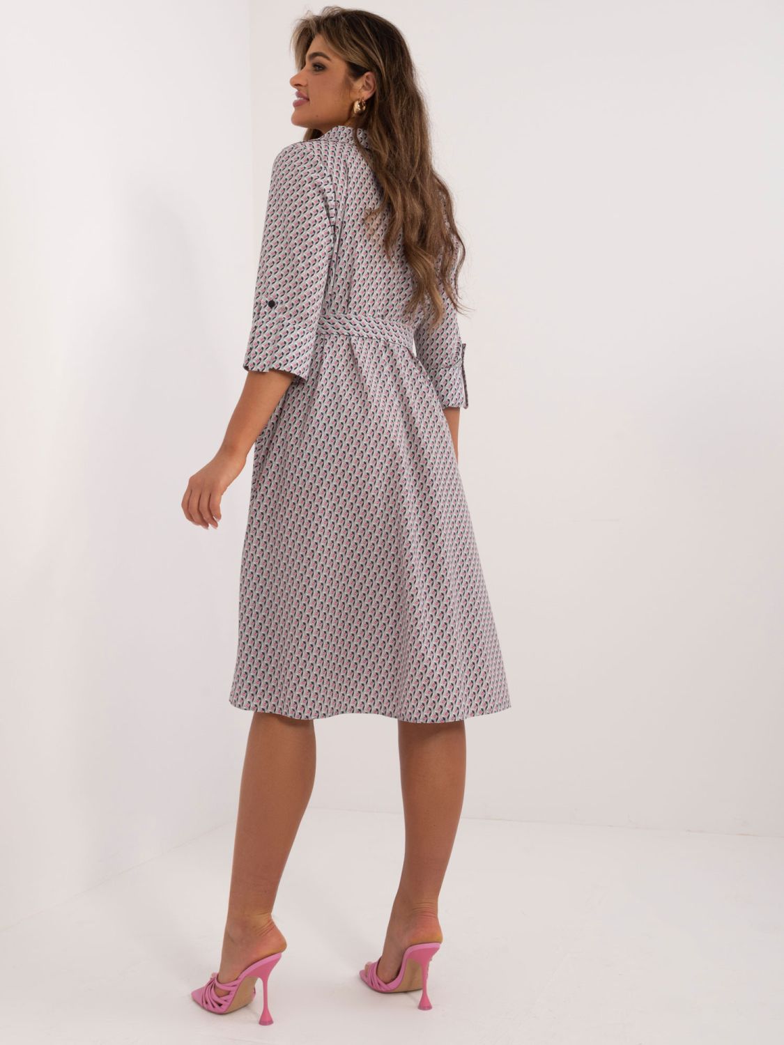 Elegant Gray Midi Dress with 3/4 Sleeves