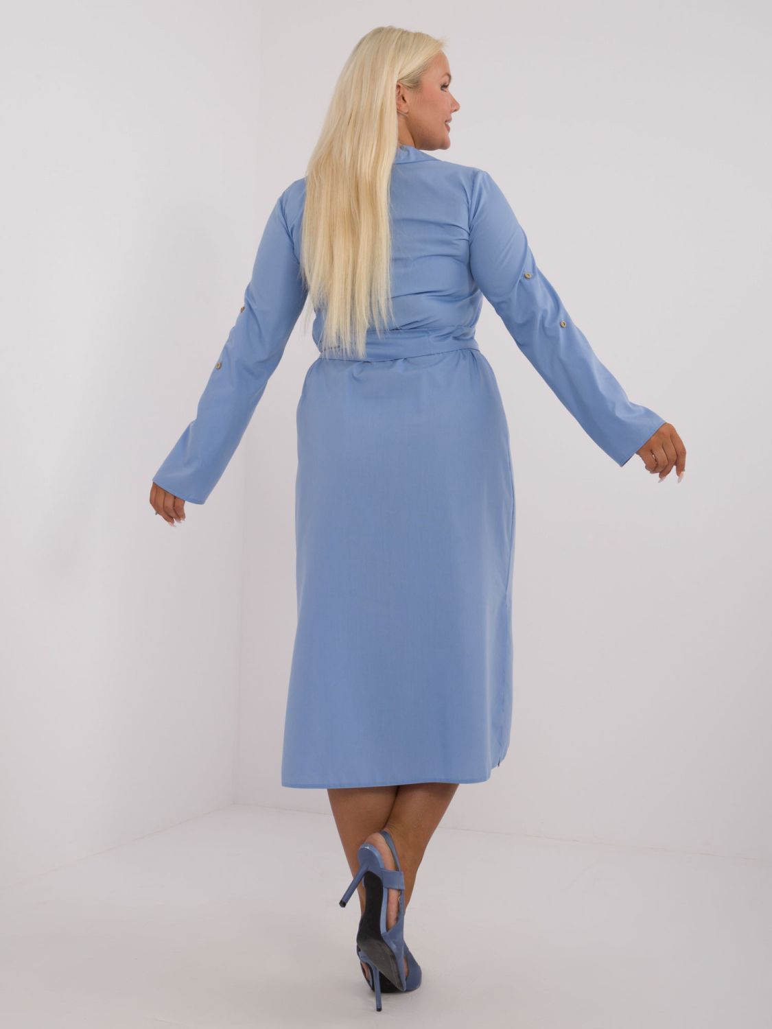 Elegant Blue Dress with Long Sleeves