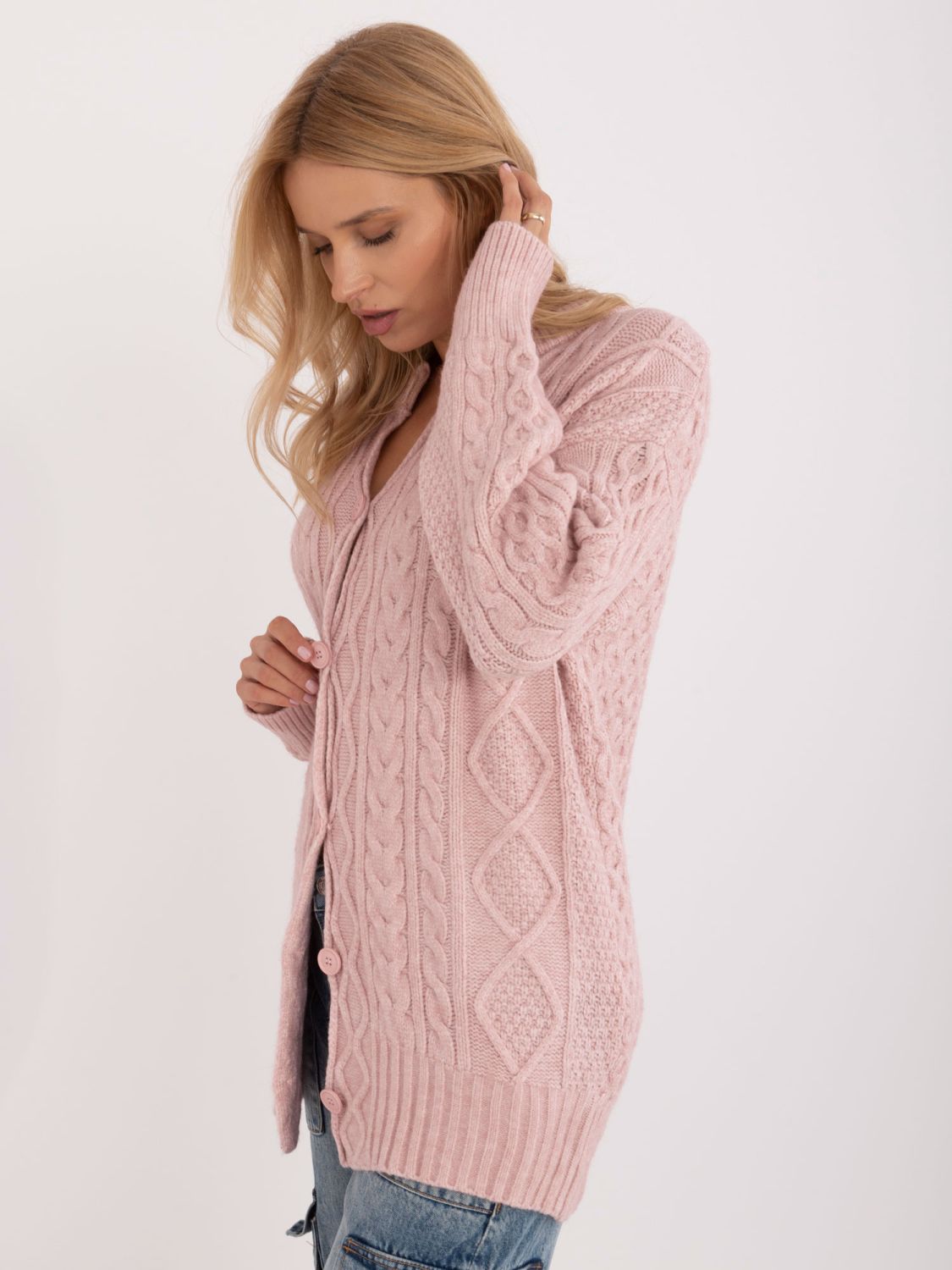 Stylish Pink Sweater with Long Sleeves