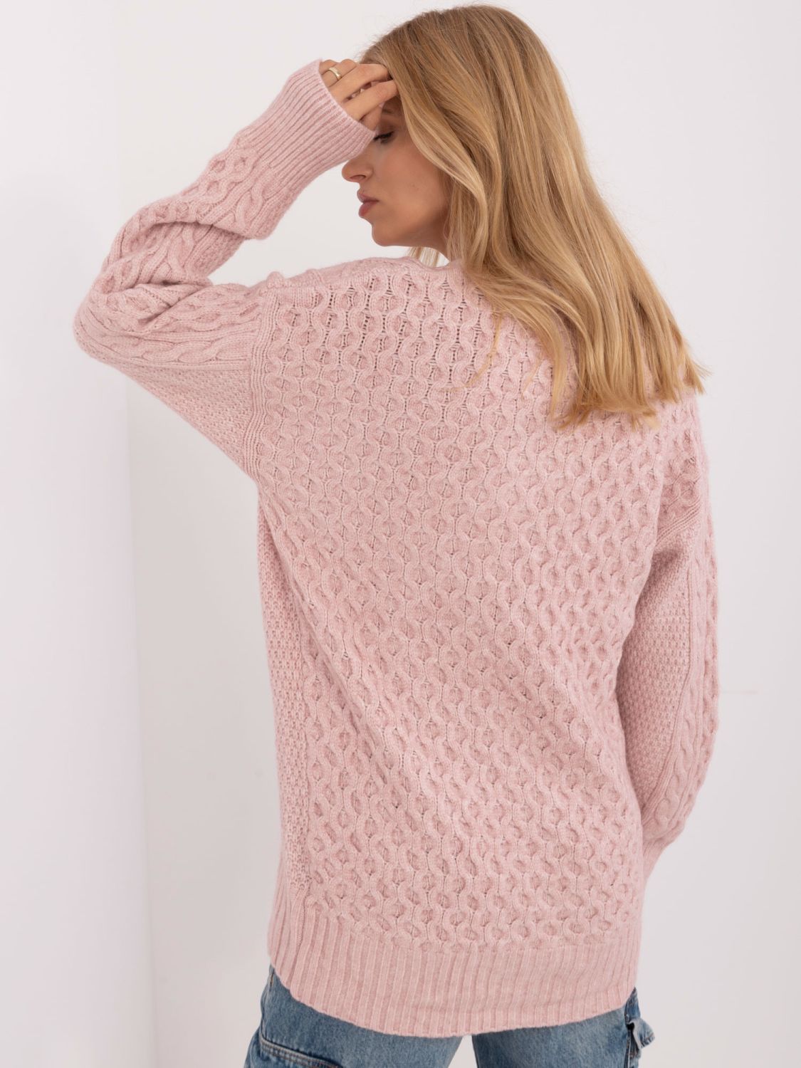 Stylish Pink Sweater with Long Sleeves