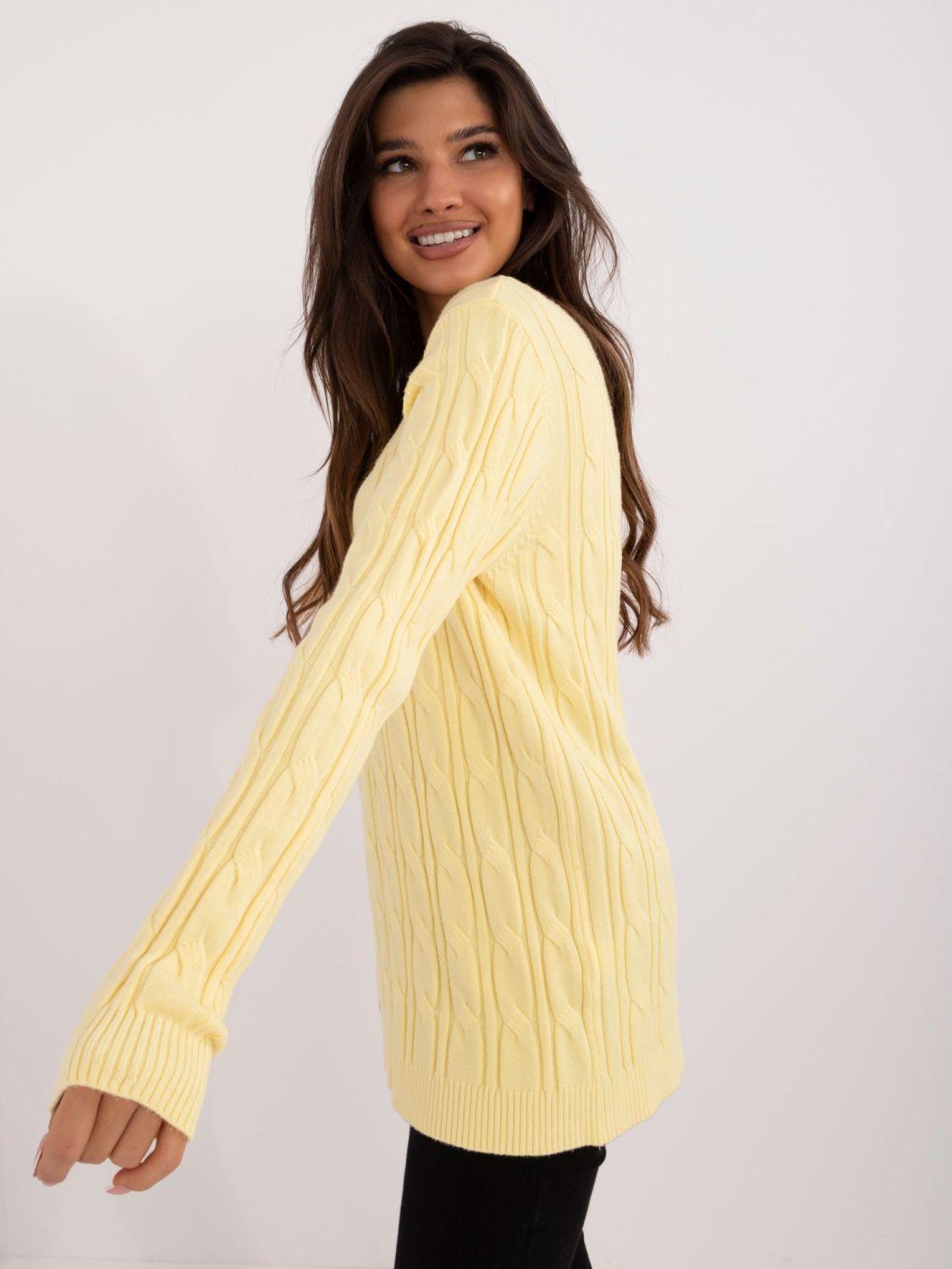 Stylish Yellow Sweater with Long Sleeves