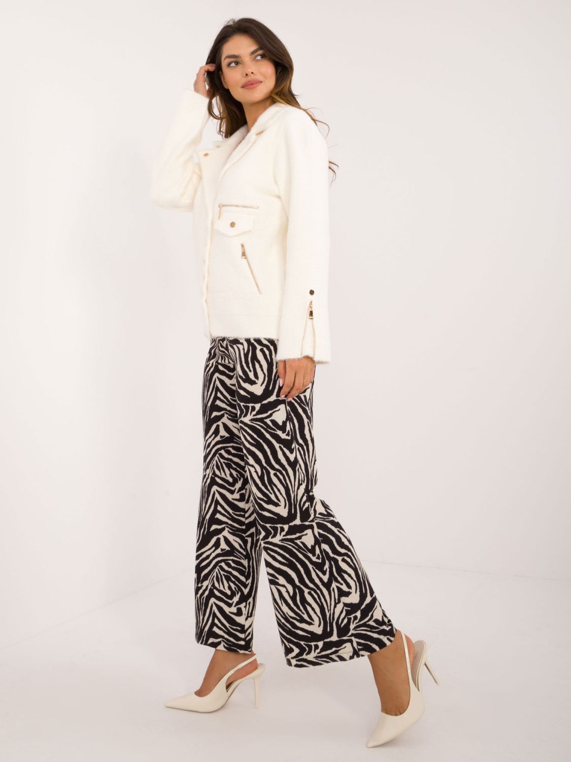 Elegant Transitional Jacket in Ecru