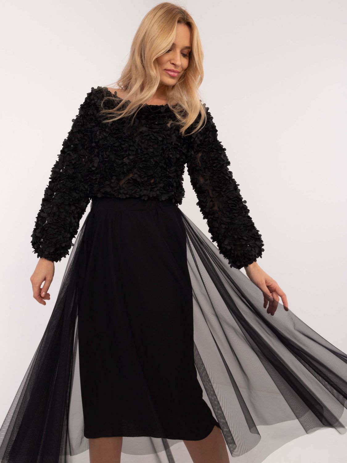 Elegant Black Midi Skirt