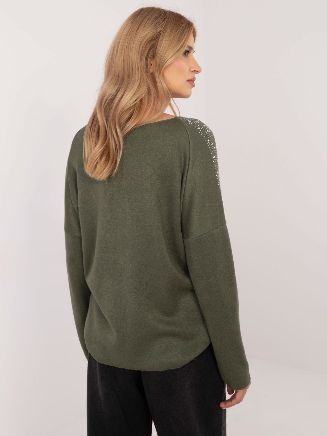 Elegant khaki sweater with application