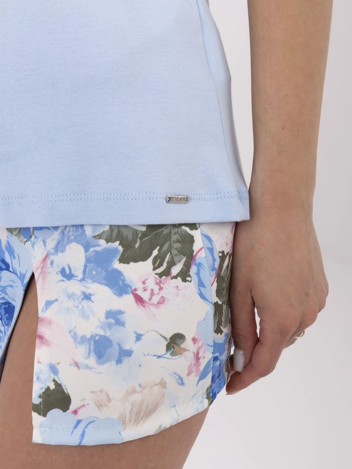 Stylish Blue Short Sleeve T-Shirt