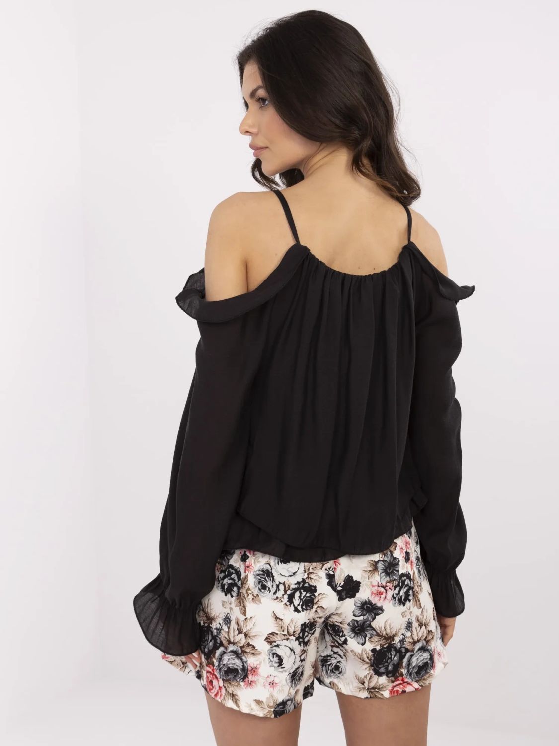Elegant Black Blouse with Ruffles