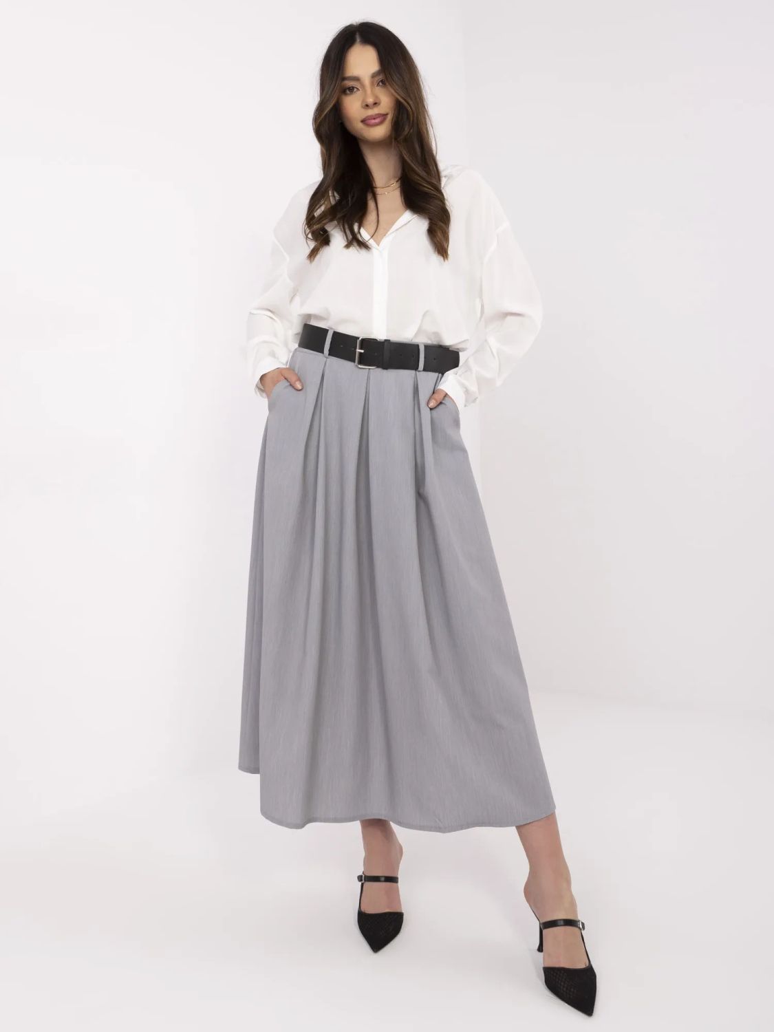 Elegant Maxi Skirt with Stylish Belt