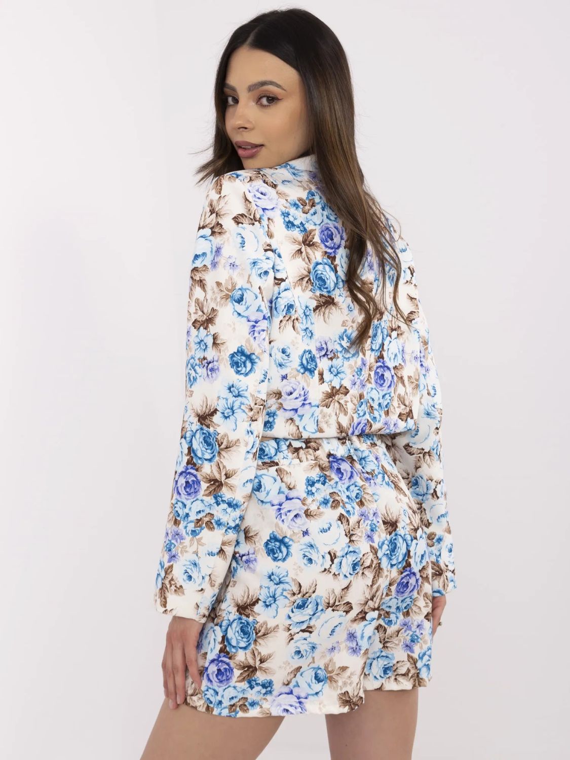 Elegant Floral Pattern Set