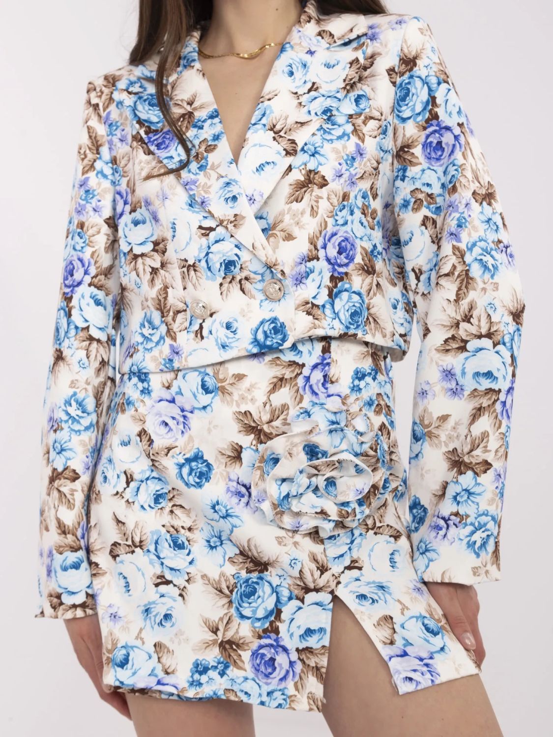 Elegant Floral Pattern Set