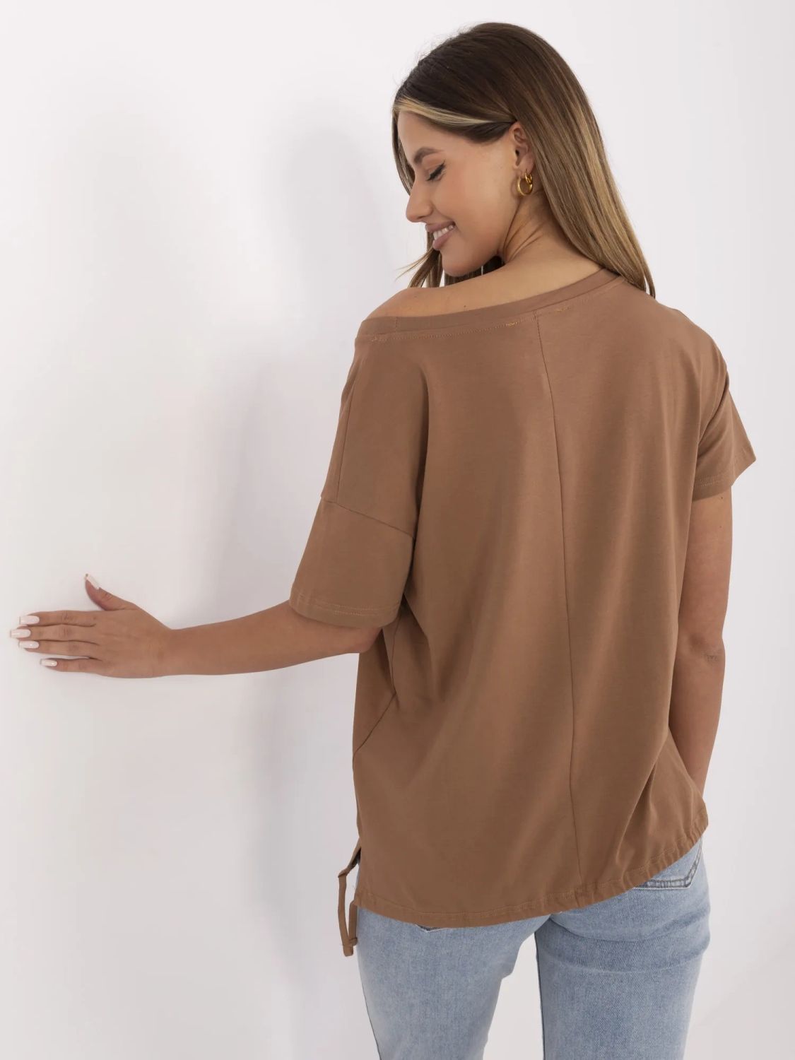 Stylish Beige T-Shirt with Application