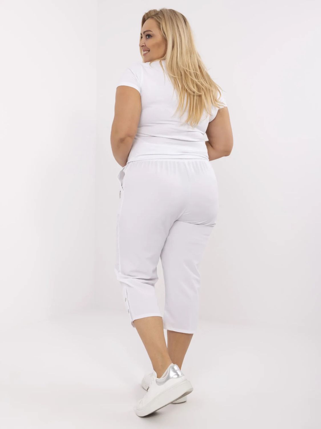 White Women's High-Waisted Pants