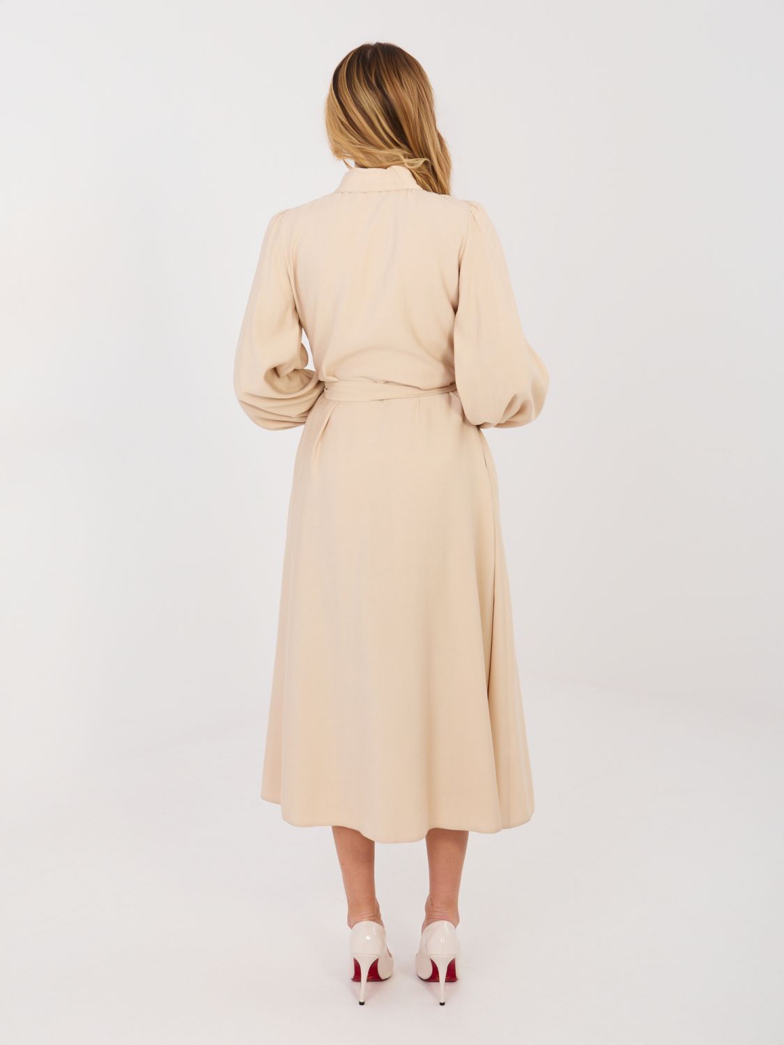 Beige shirt midi dress with belt