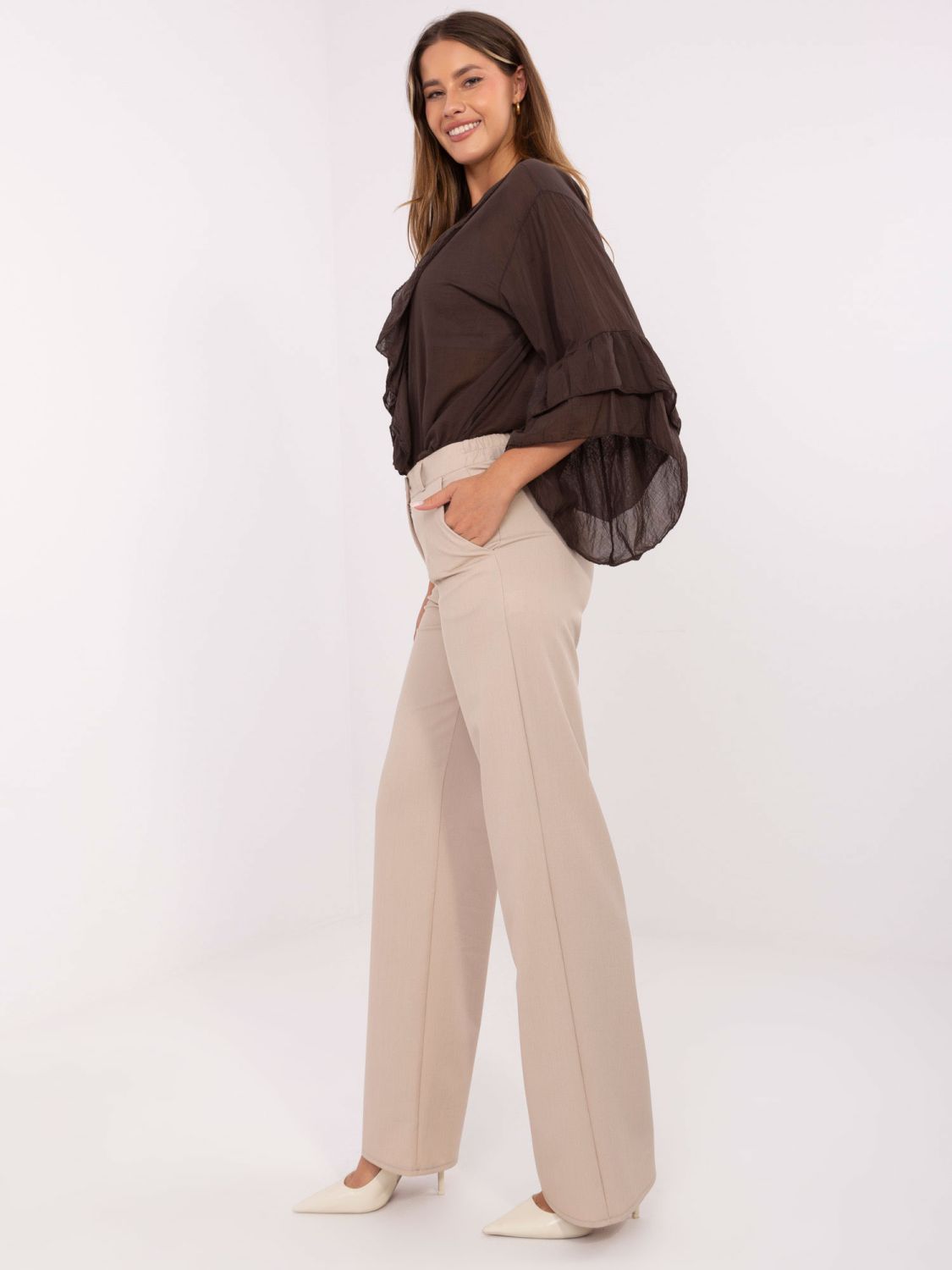 Beige elegant wide-leg cotton trousers