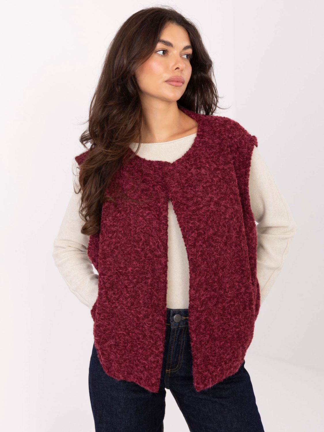 Burgundy knitted vest with pockets