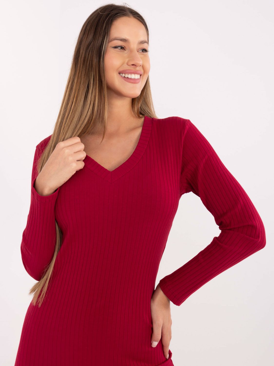 Burgundy ribbed pencil dress with long sleeves and V-neck