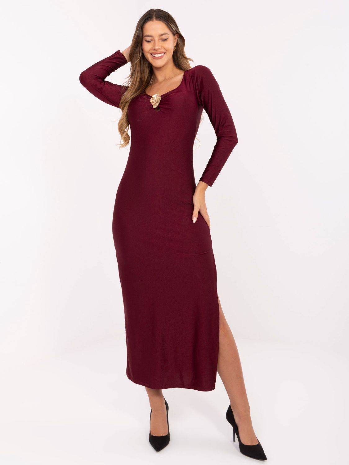 Burgundy midi pencil dress with long sleeves and V-neckline