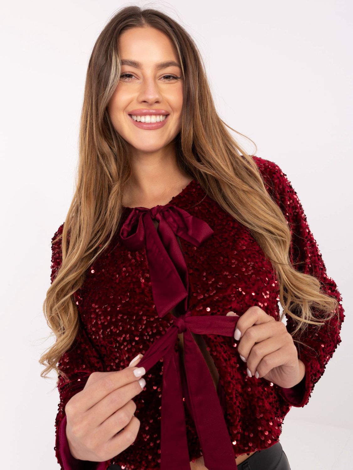 Elegant short burgundy cardigan with sequins and lining